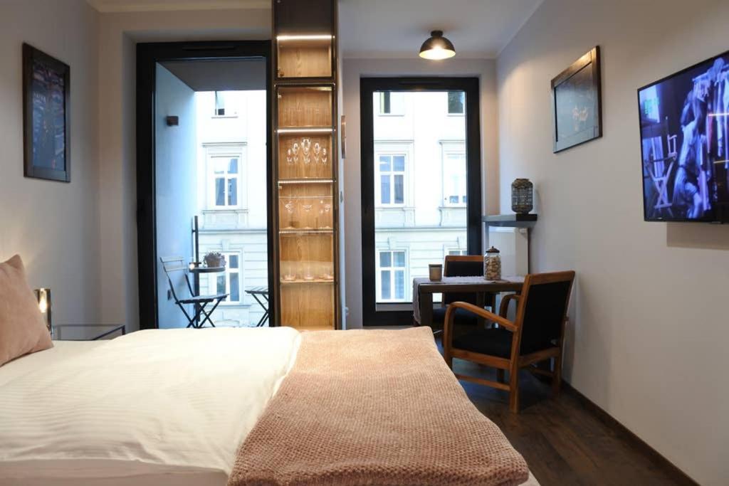 Boutique 109 - Old City, Luxury Apt. With A Garage Kraków Zewnętrze zdjęcie
